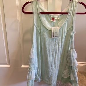 Anthropologie tank top in XS petite size